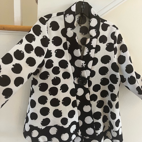 IC by Connie K Asymmetrical jacket - Picture 4 of 6